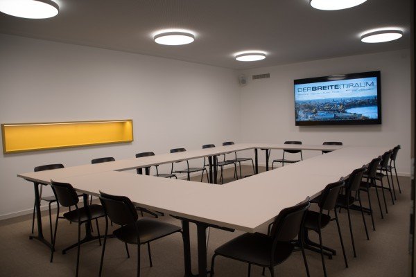 DERBREITERAUM am Rhein