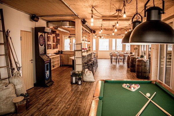 ATTiKA8855 - Eventraum am oberen Zürichsee