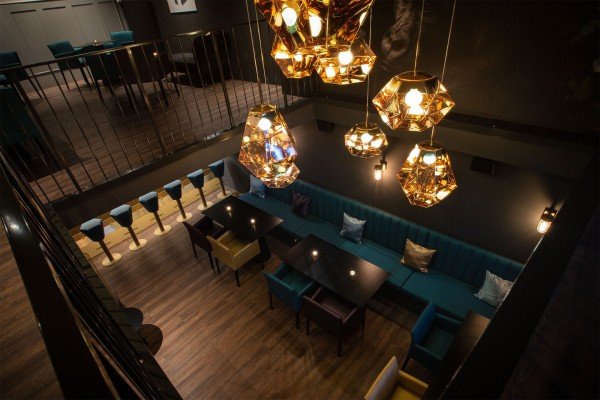 Galerie Boutique Bar