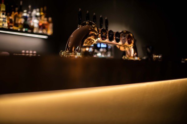 Galerie Boutique Bar