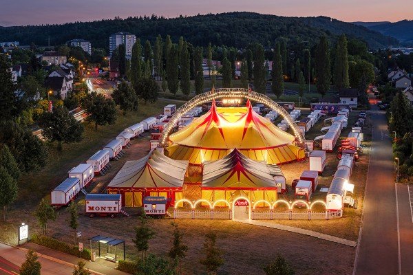 Erlebnislocations, Circus Monti