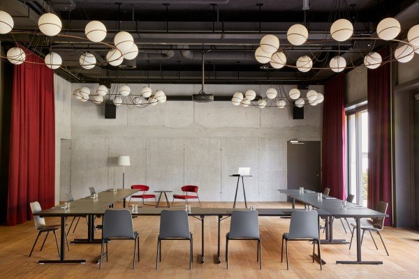 Anna Seminare & Events