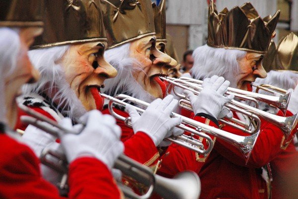 Guggekäller Fuege Fäger