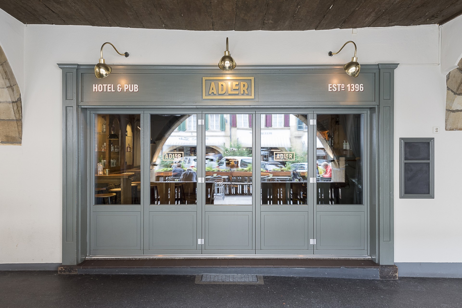 ADLER Boutique Hotel & Pub