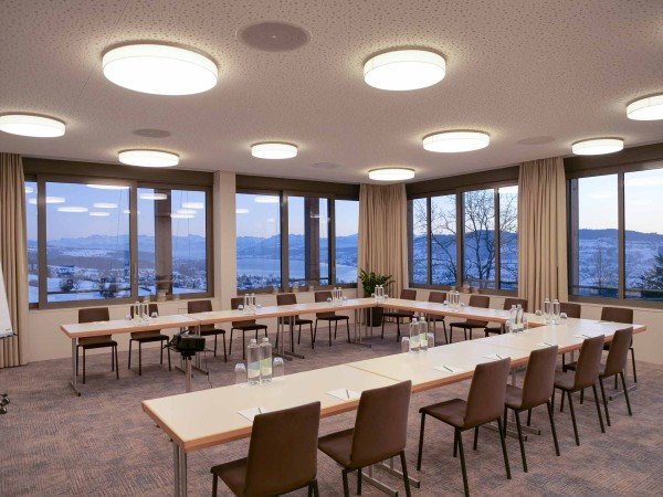 Cabrio-Restaurant Eichberg Seengen