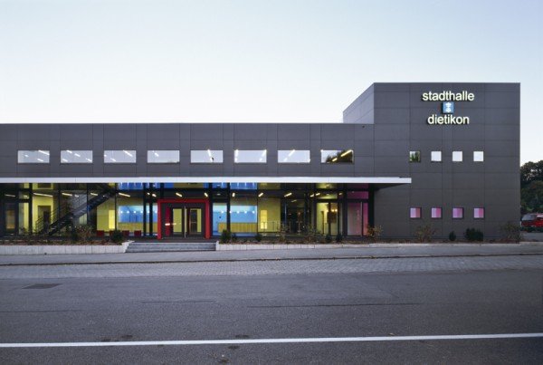 Halles d’événements, Stadthalle Dietikon