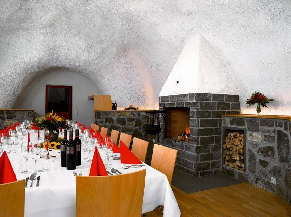 Eventräume, Cantina Caverna