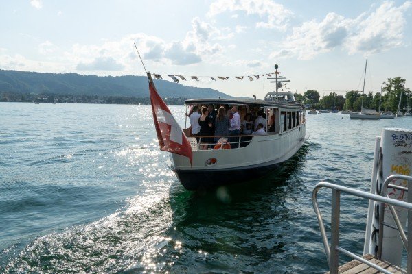 Passagierschiff MS J.J.Rousseau auf dem Zürichsee