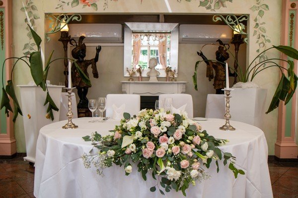 Gasthaus zum Schloss Falkenstein