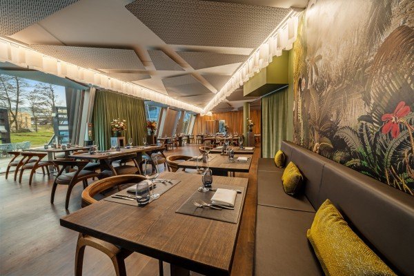 Genusslocations, Restaurant Allen`s Table at Pyramide