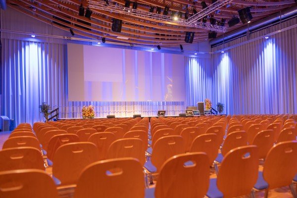 FORUM FRIBOURG, Kongress- und Freizeitzentrum