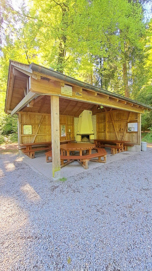 Waldhütte Hermetschwil-Staffeln