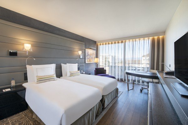 Royal Savoy Hotel & Spa