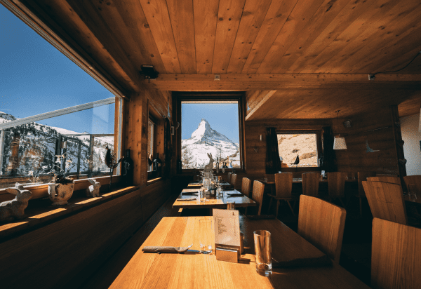 Genusslocations, Adler Hitta