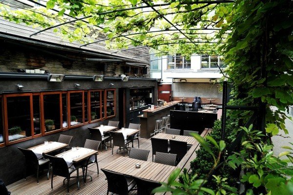 Genusslocations, Hirschli Bar & Restaurant