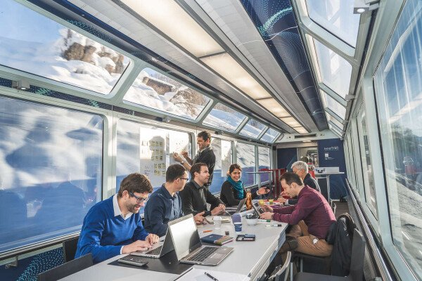 Erlebnislocations, RhB Charterwagen - Events auf Schienen