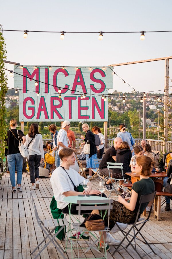 Bars & Clubs, Micas Garten ab 03. April