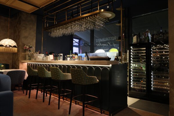 Haifisch Restaurant & Pianobar