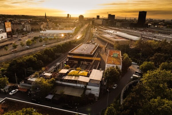 Bars & Clubs, Viertel Dach & Dandy Winter Pop-up