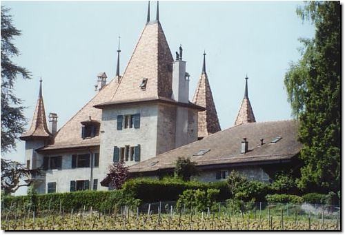 Le Château Echandens