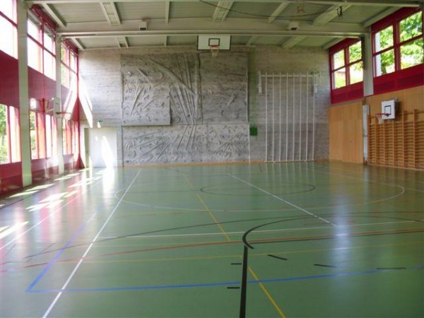 Turnhalle Letten