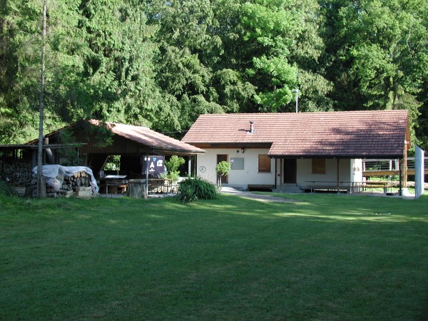 Waldhütte Hornusser Kräiligen-Bätterkinden