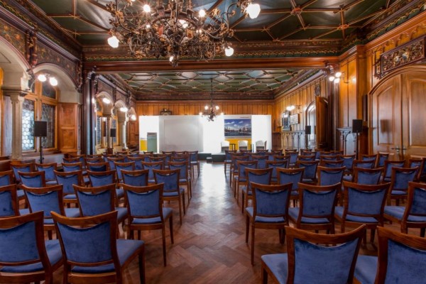 Zunfthaus zur Schmiden