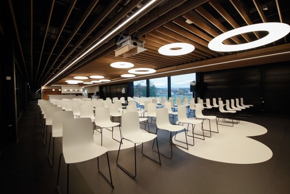 Sportbusinesspark WIN4 mit AXA ARENA, Winterthur