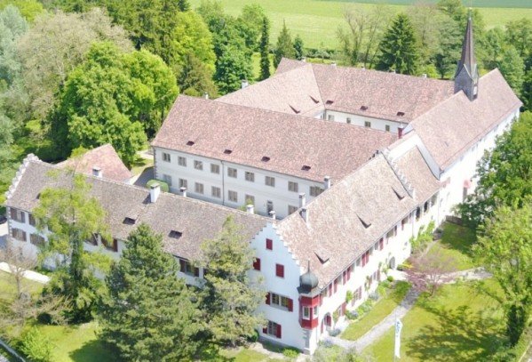 Klostergut Paradies