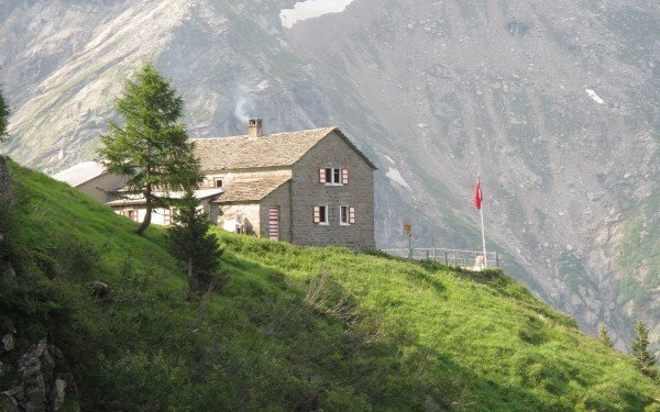 Berghütte Adula CAS