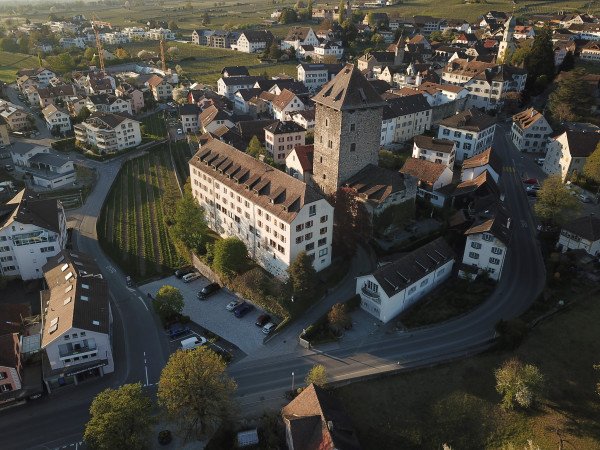 Schloss Maienfeld