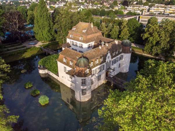 Schloss Bottmingen