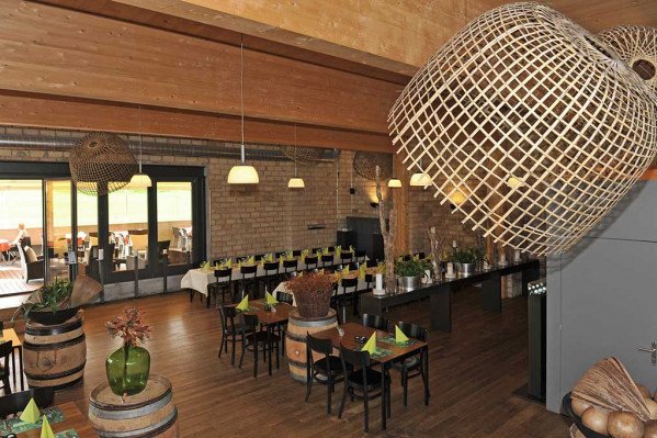 Restaurant Altes Sumpfhaus by MILLE SAVEURS