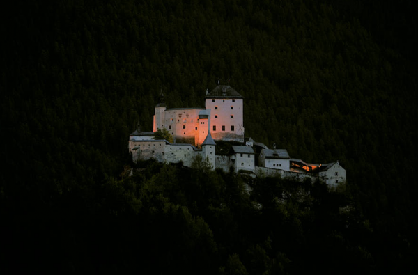 Schloss Tarasp