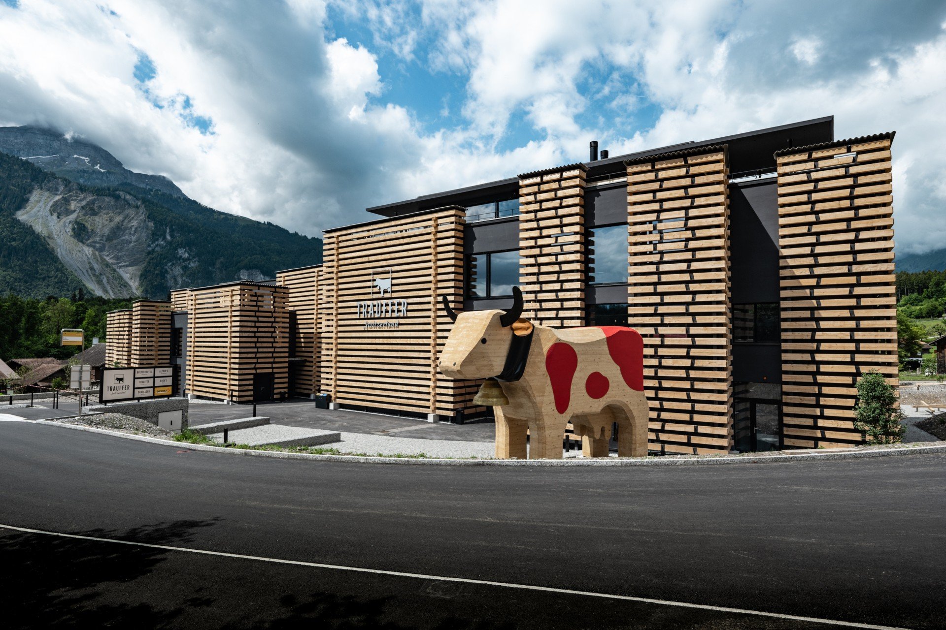 Trauffer Erlebniswelt & Bretterhotel