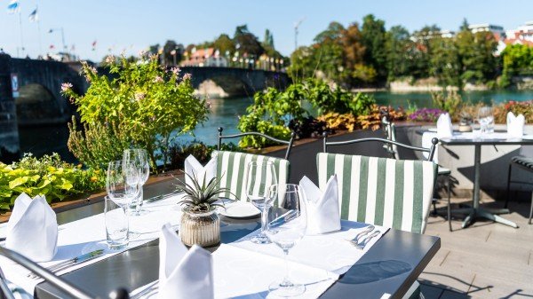 HOTEL SCHIFF AM RHEIN